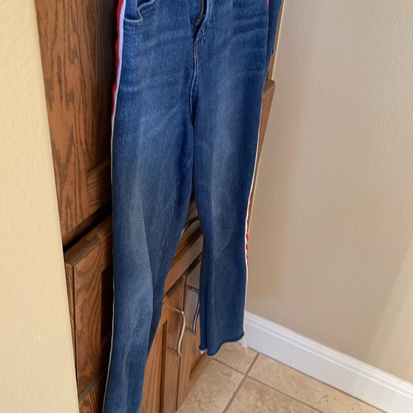 GAP Red Stripe True Skinny Jeans EUC - Picture 3 of 10
